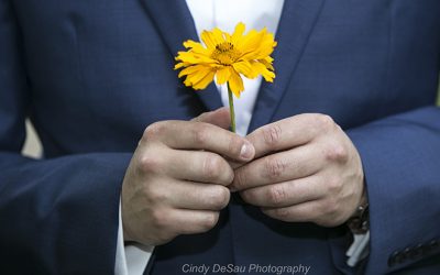 This Groom Clutched a Yellow Flower: Jaclyn and John in New Hope